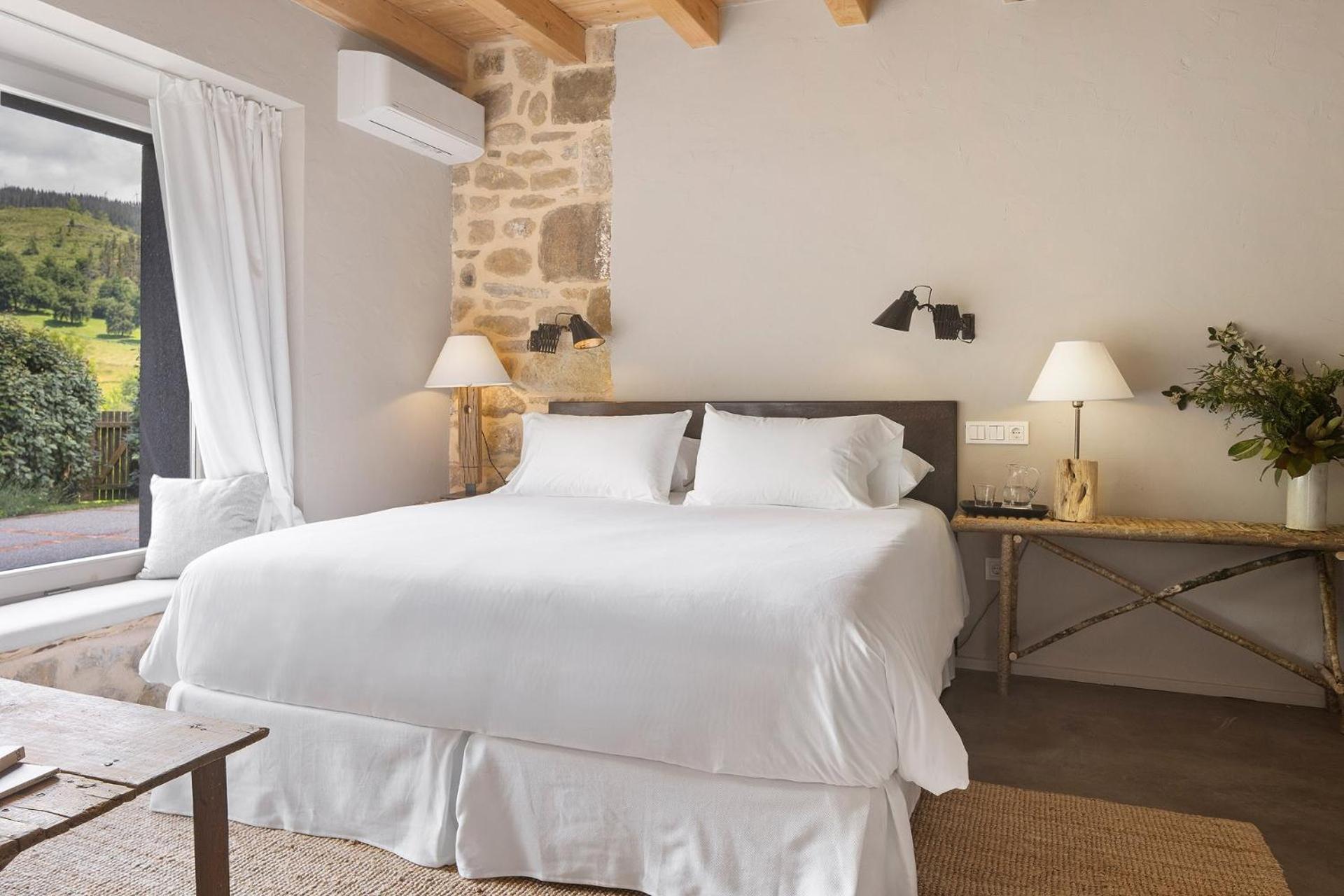 Oar Hotel *